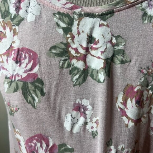 Talula | Floral Crop Top - Picture 2 of 4